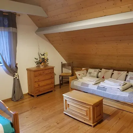 別荘 La Pene Saint-Pastous